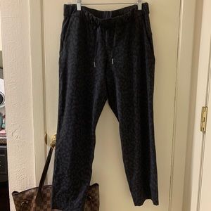 Lululemon cheetah print joggers in size 8